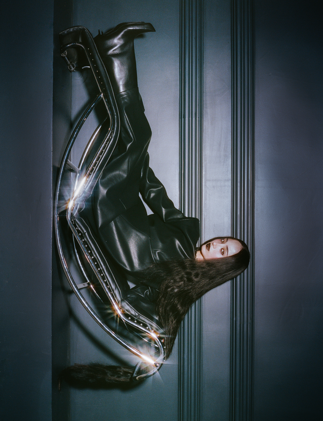 veronika dorosheva THE CHAIR X TEETH MAGAZINE