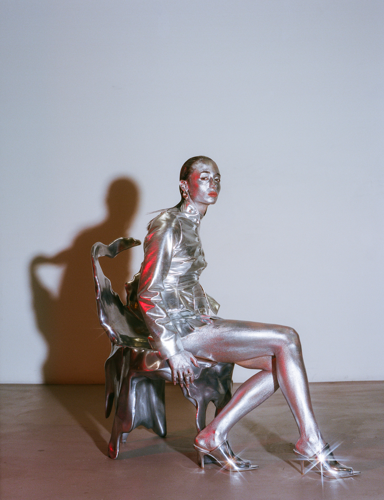veronika dorosheva THE CHAIR X TEETH MAGAZINE