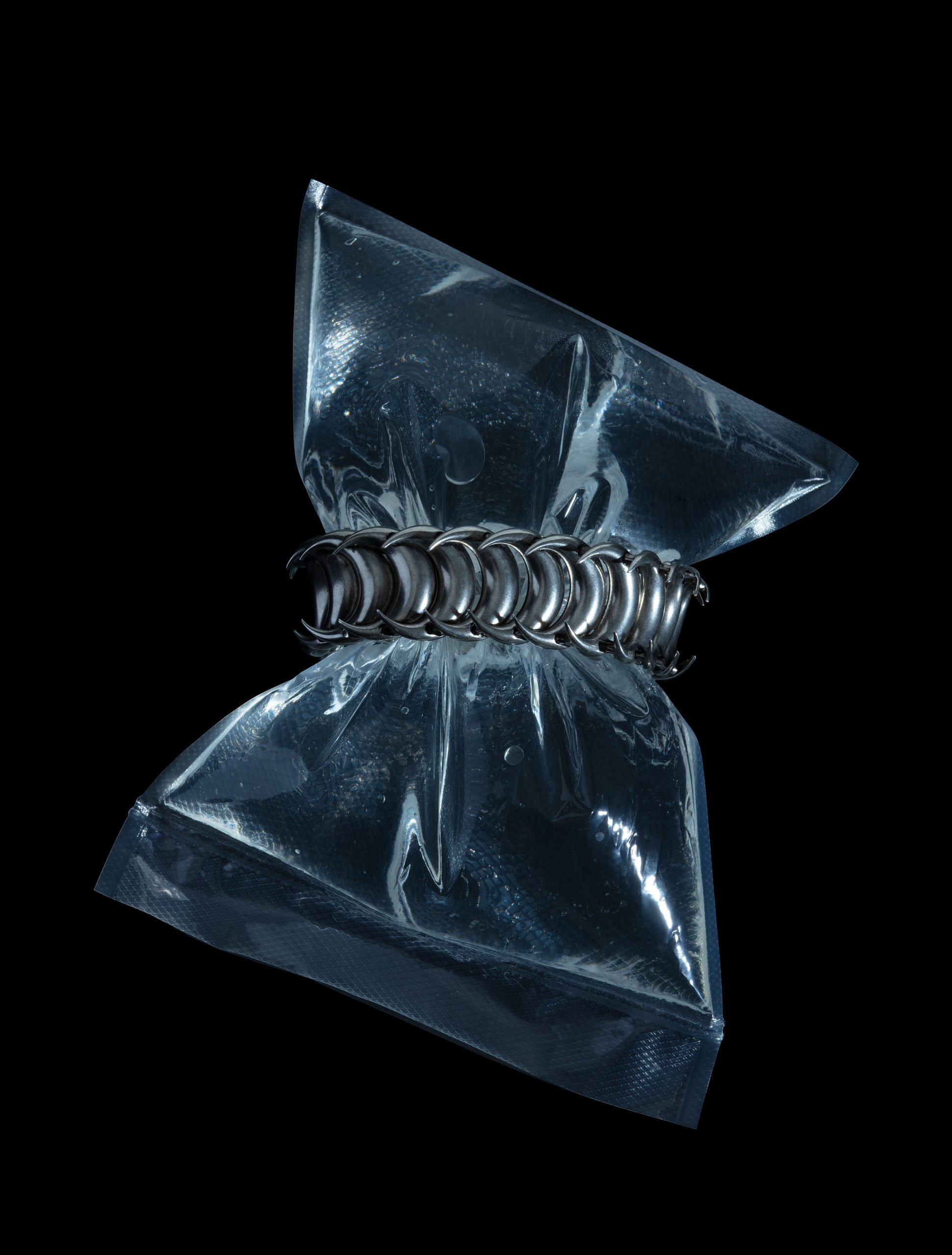 veronika dorosheva ACCESSORIES STILL LIFE – WATER ISSUE X VOGUE ADRIA