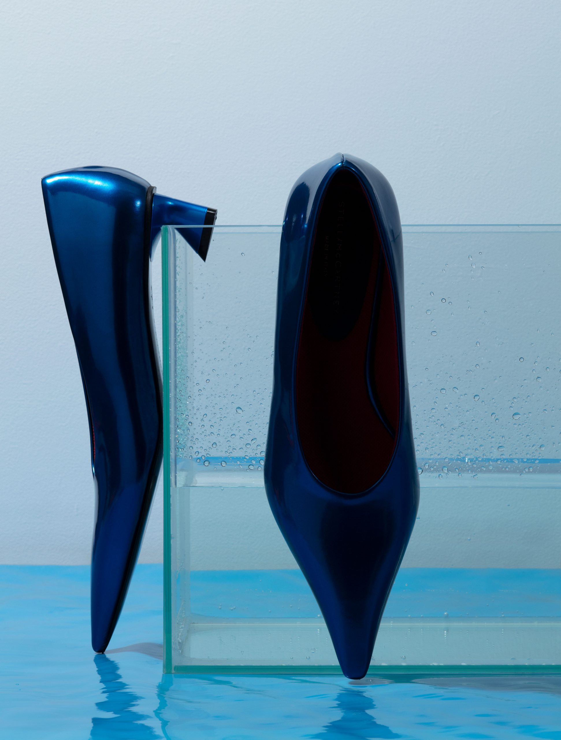 veronika dorosheva ACCESSORIES STILL LIFE – WATER ISSUE X VOGUE ADRIA