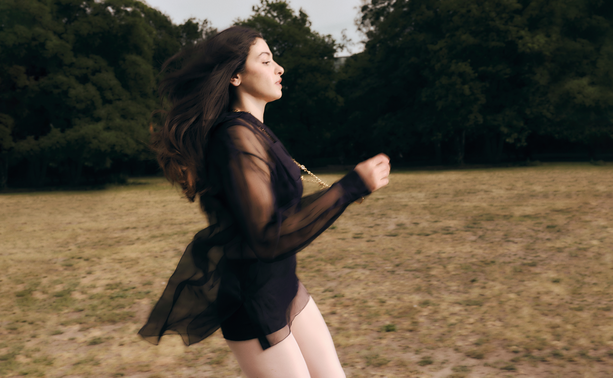 veronika dorosheva SLEEK X YUSRA MARDINI